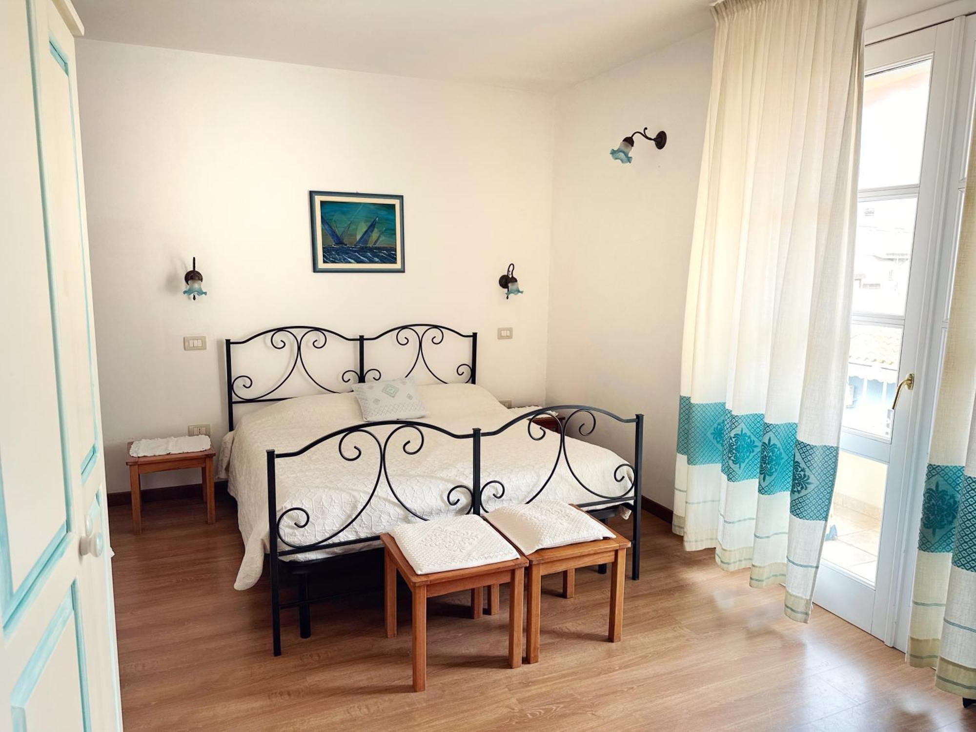 B&B Tre - Rooms & Relax 奥里斯塔诺 外观 照片